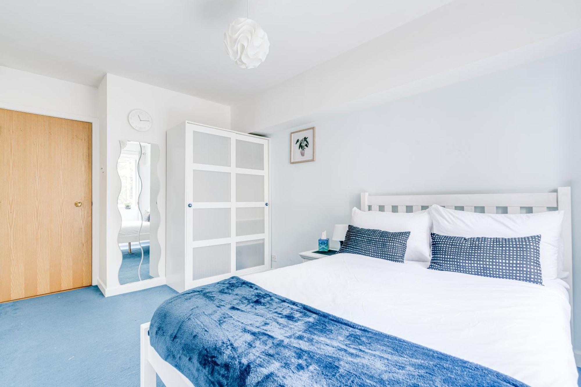 Apartment In Elephant & Castle With Parking Londres Exterior foto