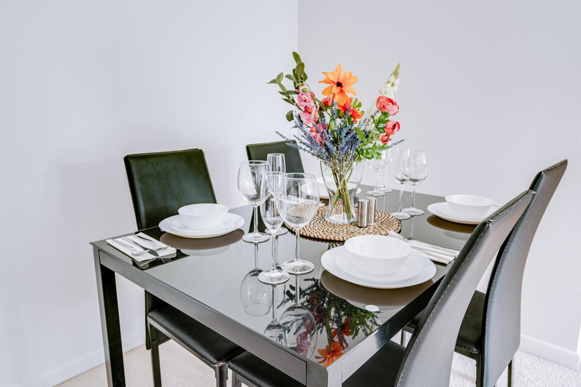 Apartment In Elephant & Castle With Parking Londres Exterior foto